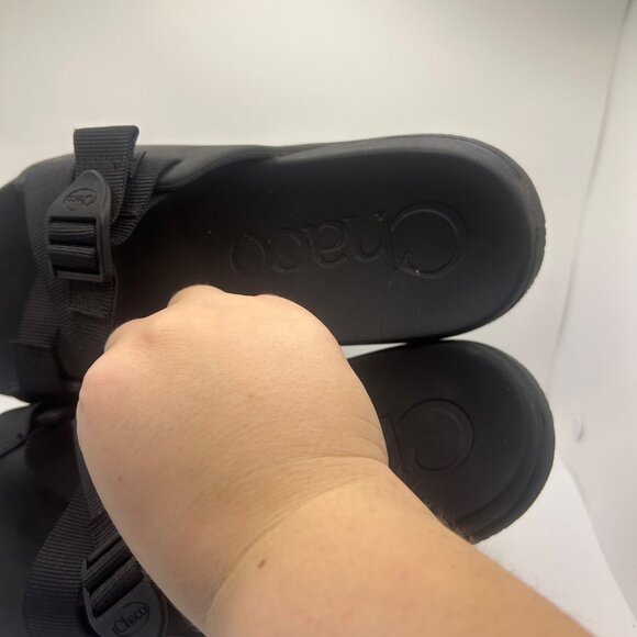 Chaco Black Slide Sandals With Adjustable Straps 9 - Picture 7 of 9
